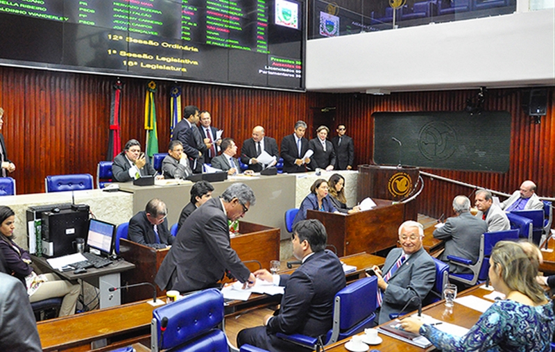 votação alpb