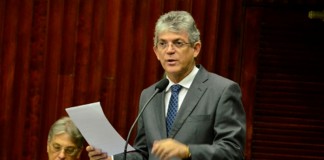 Ricardo Coutinho é eleito vice-presidente nacional do PSB
