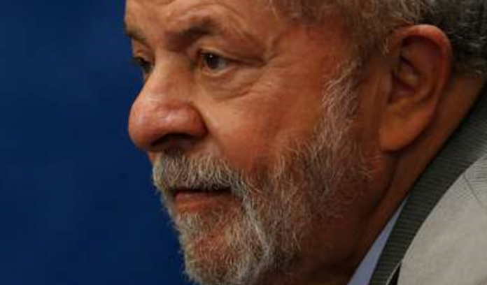 Lula: Presidente do TRF-4 decide que ex-presidente deve continuar preso