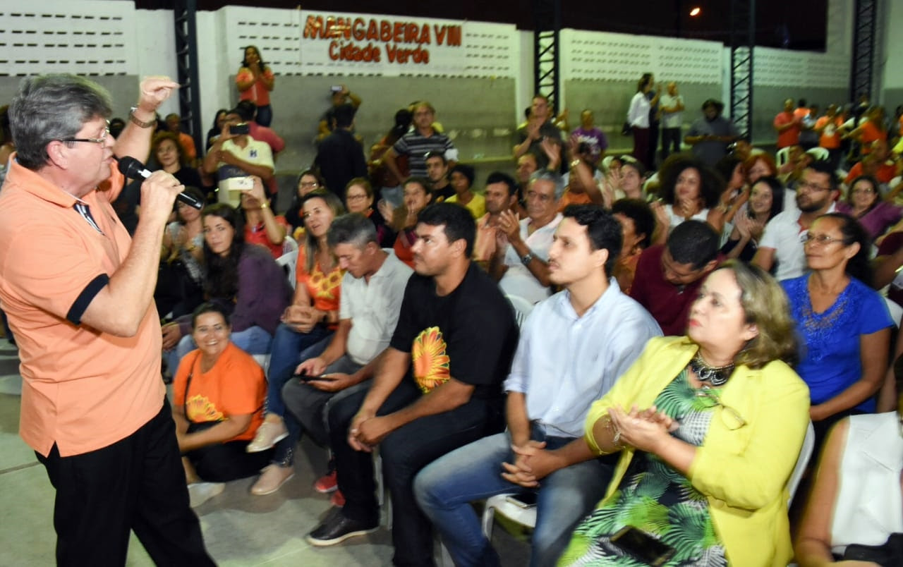 João anuncia que vai dobrar o valor do Abono Natalino do Bolsa Família