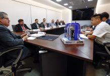 João Azevêdo se reúne com representantes da CETC e anuncia implantação do primeiro Centro de Computação Quântica do Brasil