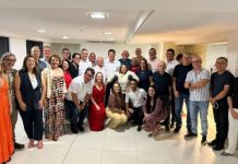 Ao lado de petistas, Camilo Santana diz que prioridade é eleger João e Veneziano para o Senado