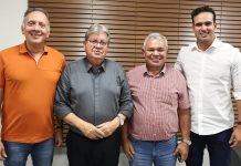 Ao lado de Aguinaldo e Lucas Ribeiro, prefeito de Alhandra confirma apoio a João Azevêdo para o Senado