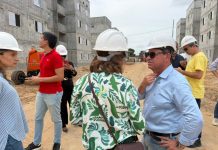Em agenda da habitação, Dinho Dowsley destaca evolução das obras de residenciais e exalta infraestrutura completa oferecida às famílias
