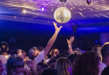 Clube Cabo Branco recebe o Assustado de Ruth Avelino nesta sexta (6) com noite 100% retrô