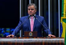 Efraim cobra transparência sobre leilão da Cagepa e questiona proposta única em PPP bilionária