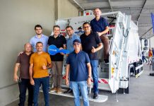 Efraim entrega máquinas e implementos agrícolas para 11 municípios paraibanos