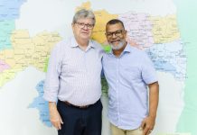 Liderança evangélica: João Azevêdo recebe apoio do pré-candidato a deputado estadual Bispo José Luiz