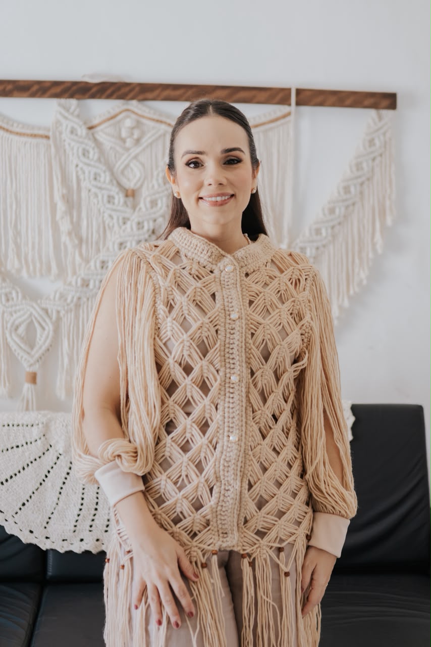 Primeira-dama participa de desfile que celebra a tradição e a inovação do artesanato paraibano, em Araruna 6 dama3