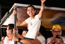 Maria Porto mobiliza apoiadores durante passagem de caravana por Solânea